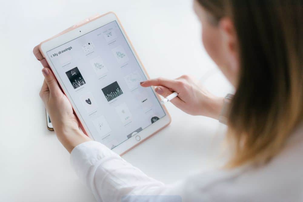 ¿Cuáles son las principales diferencias entre una tablet y un iPad?