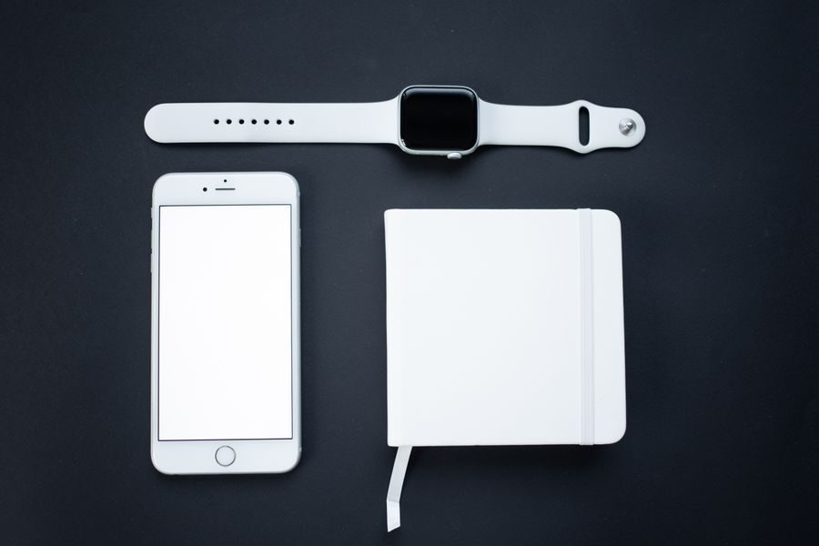 Smartphone y smartwatch para ecosistema móvil
